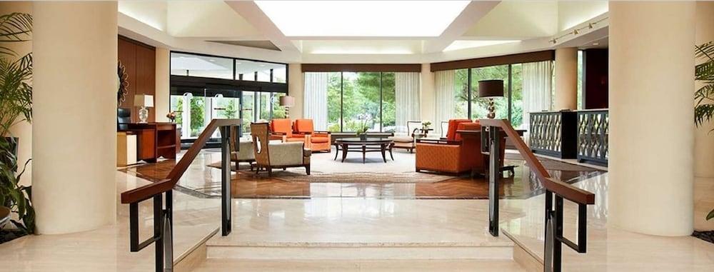 Doubletree By Hilton Hotel Boston - Bedford Glen Extérieur photo