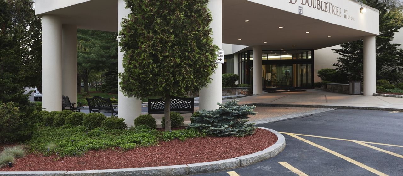 Doubletree By Hilton Hotel Boston - Bedford Glen Extérieur photo