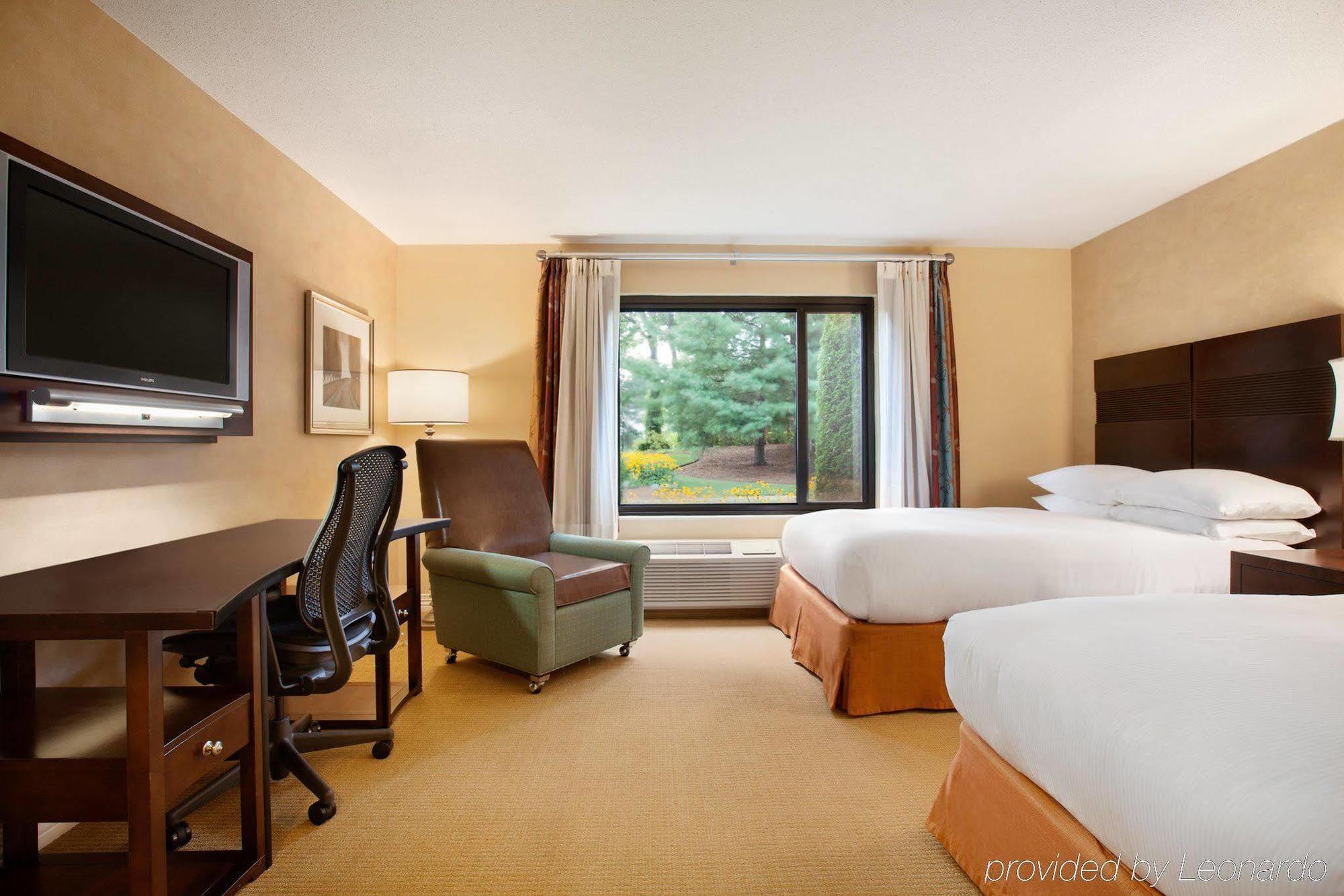 Doubletree By Hilton Hotel Boston - Bedford Glen Extérieur photo