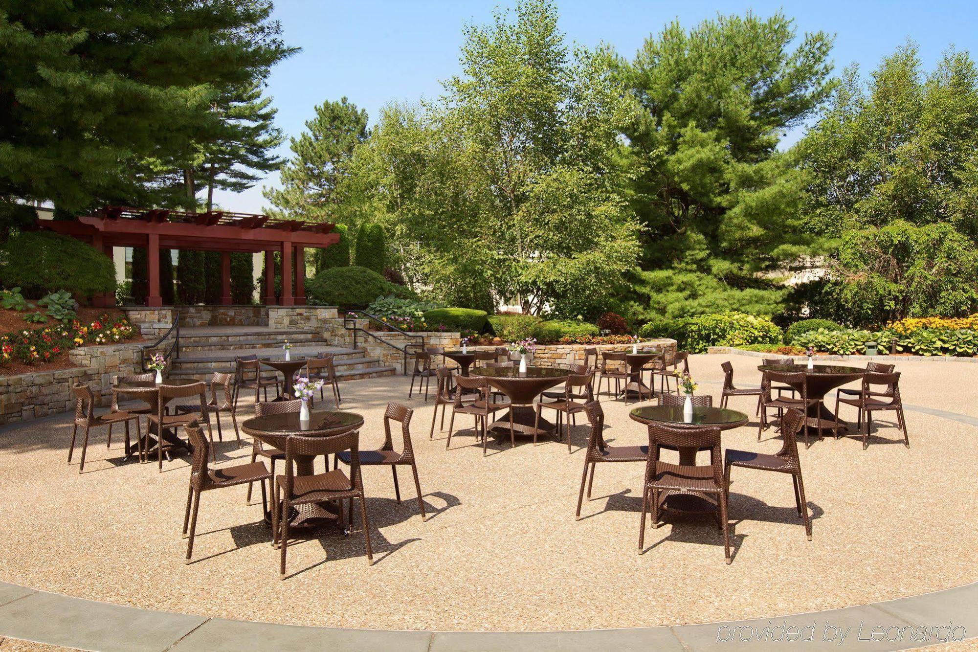 Doubletree By Hilton Hotel Boston - Bedford Glen Extérieur photo