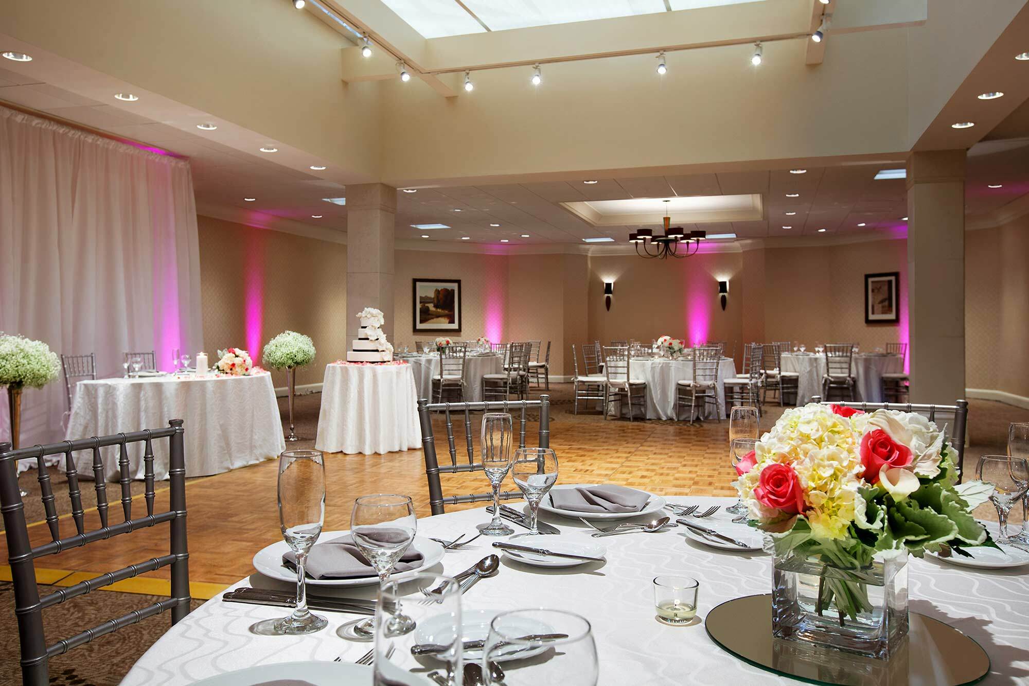 Doubletree By Hilton Hotel Boston - Bedford Glen Extérieur photo